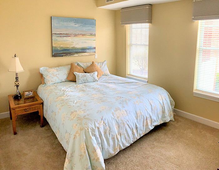 Brownstone Guest Bedroom-1
